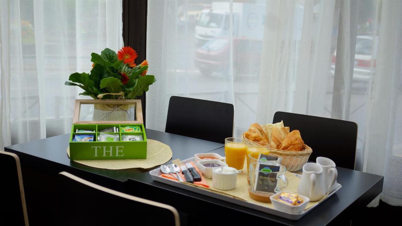 Hotel Vauban Livry-Gargan Luaran gambar
